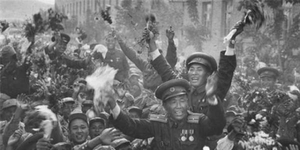 朝鮮戰爭金日成手下7個師長都是誰?5人出身抗聯2人出身八路軍 朝鮮戰爭金日成手下7個師長都是誰?5人出身抗聯2人出身八路軍