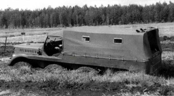 蘇聯沼澤越野8&times;8卡車成為BTR裝甲車之父