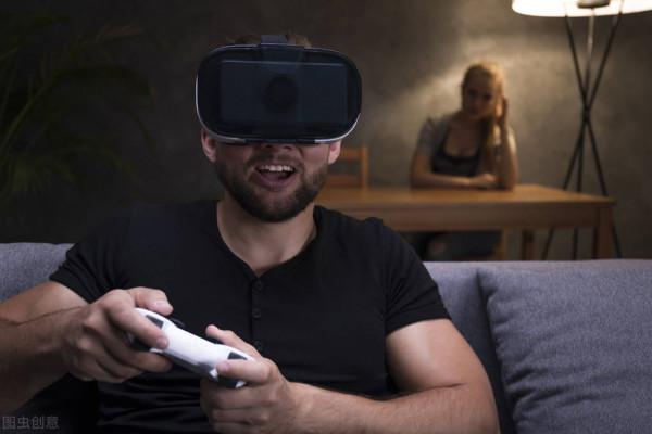 北上資金重點加倉名單曝光!四行業最受青睞,新能源航母在列 北上資金重點加倉名單曝光!四行業最受青睞,新能源航母在列