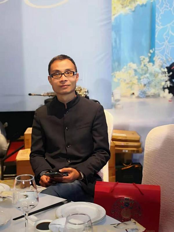 鴛鴦到底愛上了誰?是賈璉,還是賈寶玉? 鴛鴦到底愛上了誰?是賈璉,還是賈寶玉?