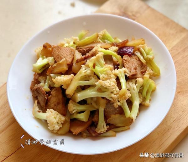 中秋佳節團圓飯,8菜1湯1主食,簡單家常都好吃,宴客自食兩相宜 中秋佳節團圓飯,8菜1湯1主食,簡單家常都好吃,宴客自食兩相宜
