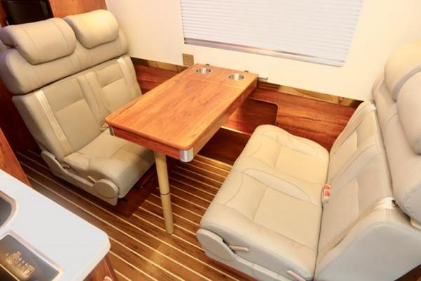 6座佈局丨31.98萬帶走亞星歐睿長軸B型房車 6座佈局丨31.98萬帶走亞星歐睿長軸B型房車