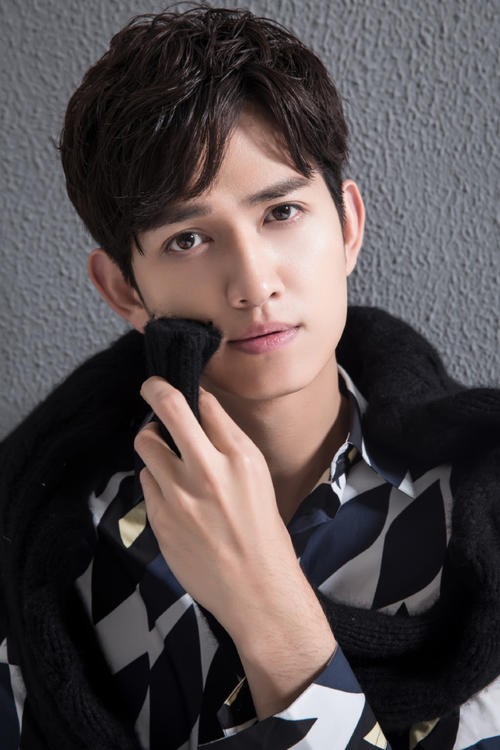 娛樂圈“曇花一現”的明星,有的一線變二線,有的做起了直播帶貨 娛樂圈“曇花一現”的明星,有的一線變二線,有的做起了直播帶貨