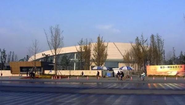 金環帶被丟路邊，風吹日曬30天無人察覺，專家意外撿拾成一級國寶