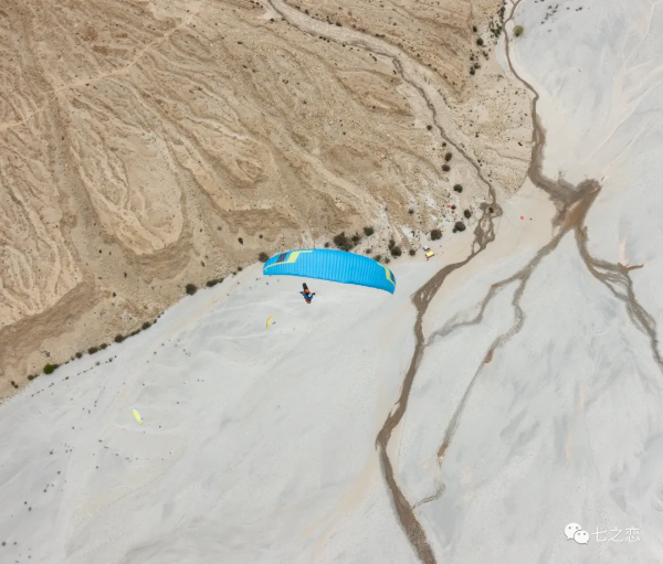 8407米！Antoine再創滑翔傘世界紀錄 無氧飛越布洛阿特峰