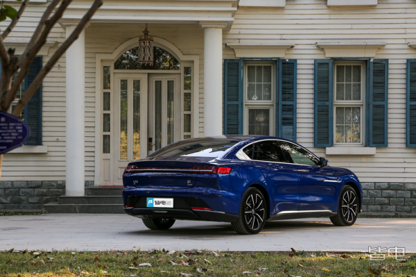 車載音響聽感值25萬?這臺國產旗艦轎車又發大招了 車載音響聽感值25萬?這臺國產旗艦轎車又發大招了