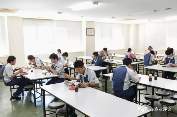 電動化正在摧毀日本汽車小城