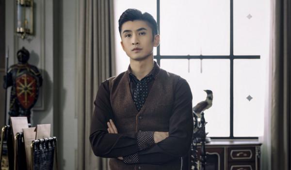 胡一天大偵探劇開機,二搭張雲龍強強聯合,懸疑氛圍十足令人期待 胡一天大偵探劇開機,二搭張雲龍強強聯合,懸疑氛圍十足令人期待