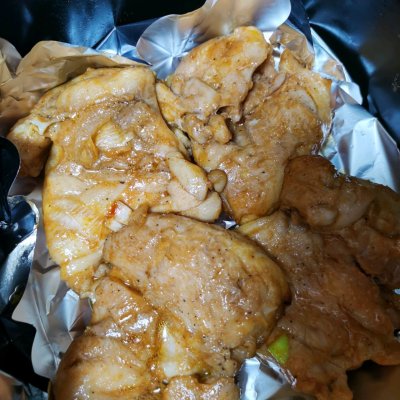 這道紫米雞腿海苔卷，一上桌就被哄搶一空