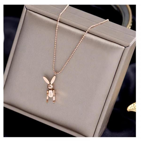 送老婆這款項鍊，她感動哭了