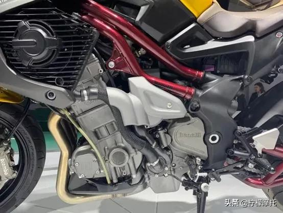 貝納利三缸TNT899實現國產化 貝納利三缸TNT899實現國產化