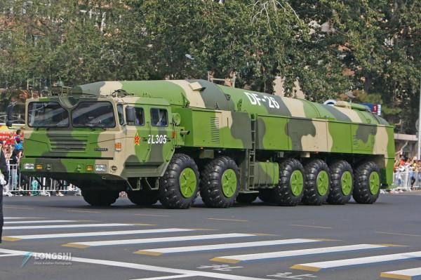 美日雙航母勾連，要在南海找面子，解放軍嚴陣以待，不給跨線機會