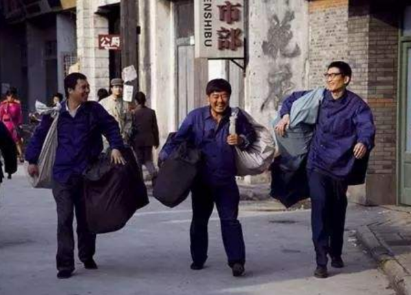 80年代“座山雕”：學張作霖建百人“軍隊”，和6個女人共同生活