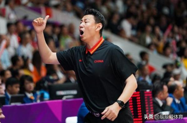 遼籃功勳正式告別，CBA季前賽五站被取消，李楠迎翻身良機