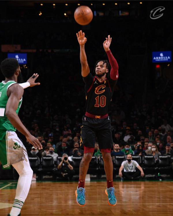 爆冷+拒絕23分逆轉！布朗34+6，綠軍力擒黑馬！斯馬特施羅德18中2