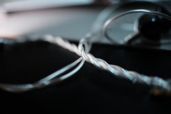 「感狩」神燈的初次點亮 - 研音科技 阿拉丁 入耳式耳機