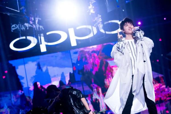 存量市場競爭下，手機大廠掀起女性使用者爭奪戰