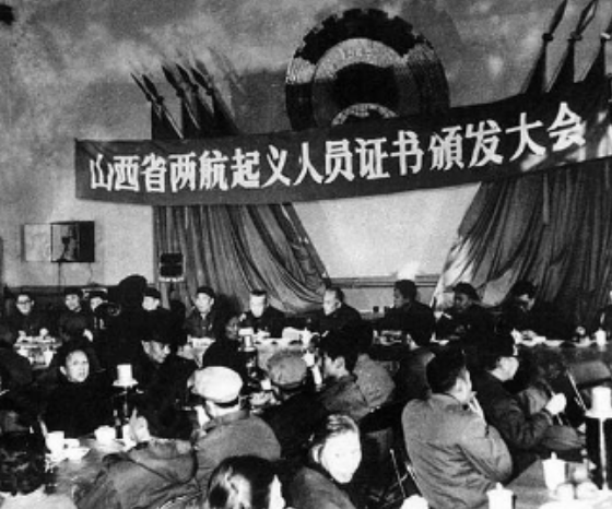 建國第40天，周總理接見“兩航”總經理，蔣介石知道後為何會大罵