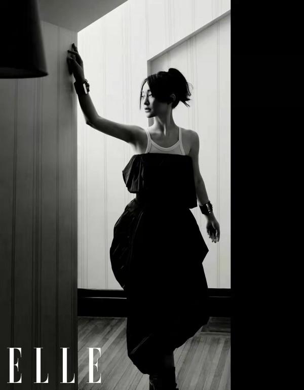 周迅真是香奈兒心尖寵!新大片完美演繹名媛範,戀愛後顏值更吸睛 周迅真是香奈兒心尖寵!新大片完美演繹名媛範,戀愛後顏值更吸睛