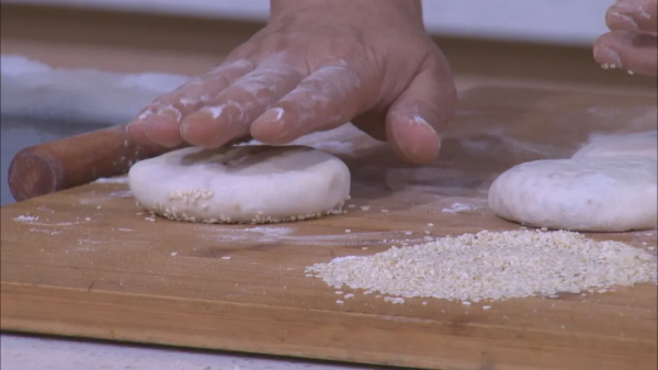 和麵時別放水了！換成牛奶，軟糯香甜又控糖，糖尿病人也能吃