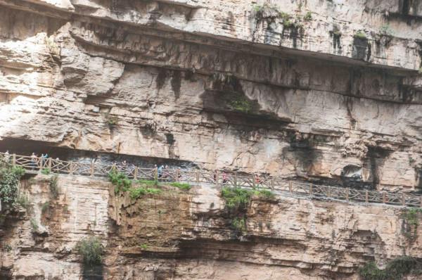 貴州不可多得的人間淨土,千泉歸壑,石奇瀑布更奇,遊客少消費低 貴州不可多得的人間淨土,千泉歸壑,石奇瀑布更奇,遊客少消費低