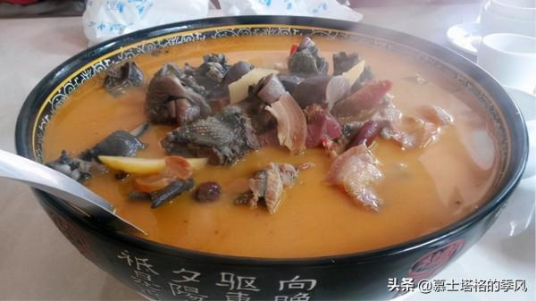 雲南有一座冬可避寒，夏可避暑的小城，綠化好，空氣佳，適合養老