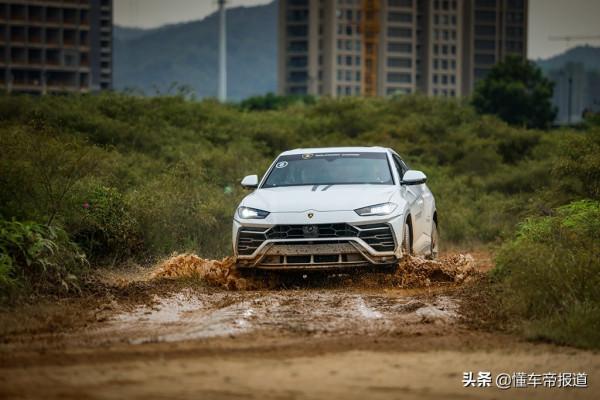 試駕|速度和聲浪讓你激情澎湃 蘭博基尼三款車型賽道體驗 試駕|速度和聲浪讓你激情澎湃 蘭博基尼三款車型賽道體驗