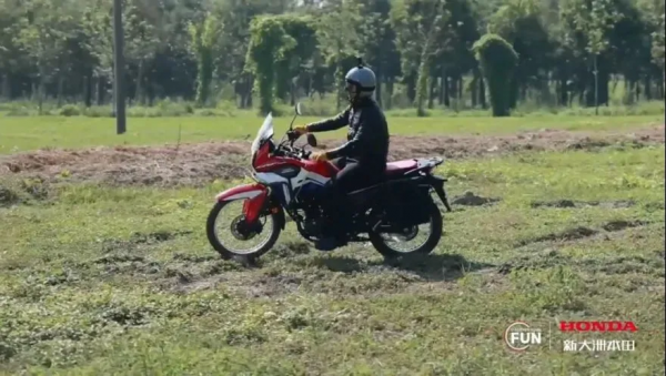 CRF190L單ABS售價公佈17389元，NS110Q售價8899元