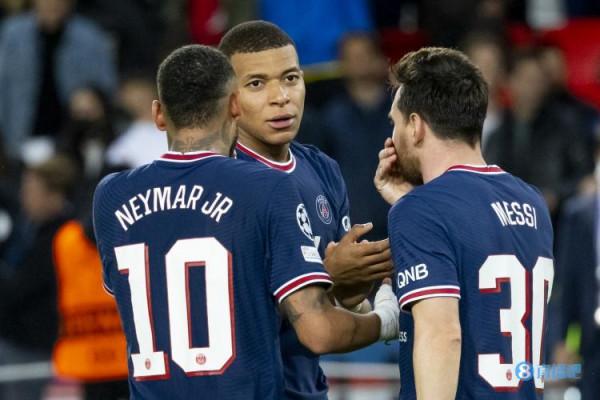 姆巴佩本賽季為巴黎23場造25球，梅西內馬爾共計30場造16球