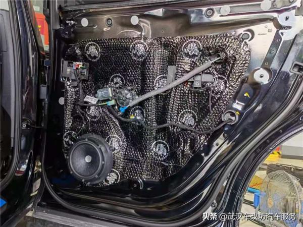 感受舞臺般的音樂現場 武漢歌德奧迪Q7汽車音響改裝