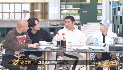 臉部凹陷如鬼，脖子青筋暴起，這些暴瘦的女星自己不害怕嗎？