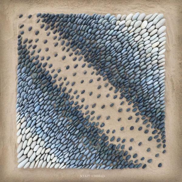 大地藝術家再出新作，普通石頭拼出精美花紋，解壓又治癒