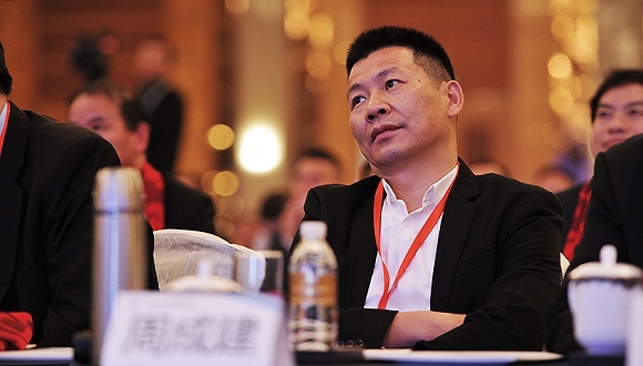 金嗓子退市，老乾媽不辣，十三香不香，農民企業家為何屢屢碰壁？