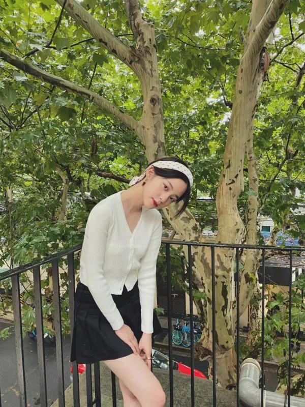 中秋小長假跟著周也歐陽娜娜變身時髦精