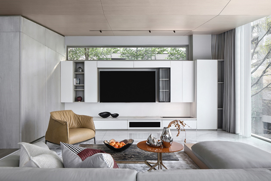 450㎡舊房改造,全屋大面積落地窗設計讓空間更具有通透性 450㎡舊房改造,全屋大面積落地窗設計讓空間更具有通透性