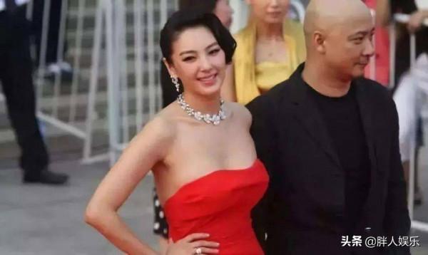 一手“調教”的女星多次拿影后，10年情斷，王全安可曾後悔過？