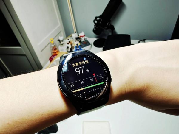 主打健康監測，兼顧續航和戶外使用 - 華碩健康表2代 VivoWatch SP