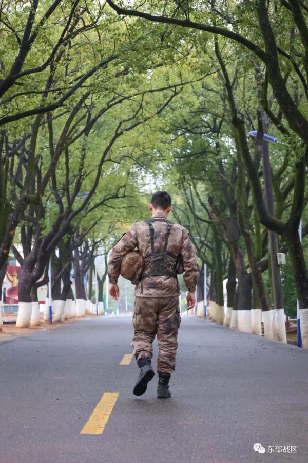 曾經被全旅通報批評的偵察兵，這次榮立三等功