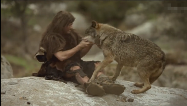 西班牙真實“狼孩”，與狼群一起生活了12年，後來怎麼樣了？