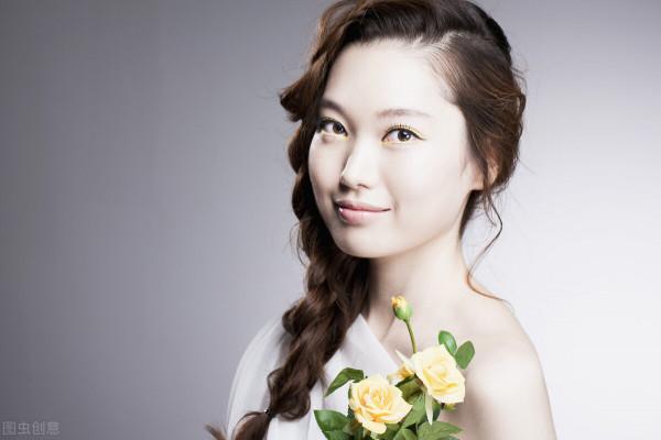 堅強的女孩兒，截肢後身殘志堅，被重點大學錄取！我願做你的雙腿