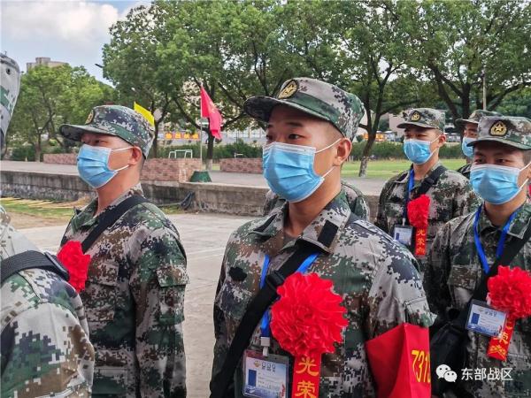 新兵家長：中秋佳節，您有一封來自軍營的信