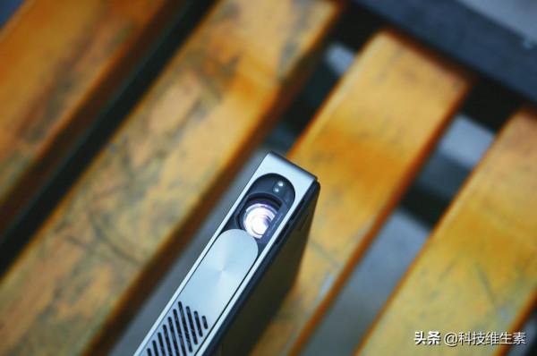 2021哪款便攜投影儀值得買:5款2000-8000元便攜投影儀橫評 2021哪款便攜投影儀值得買:5款2000-8000元便攜投影儀橫評