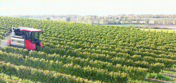 德國全機械化農業有多牛？看完讓你大開眼界，一個農民養活120人