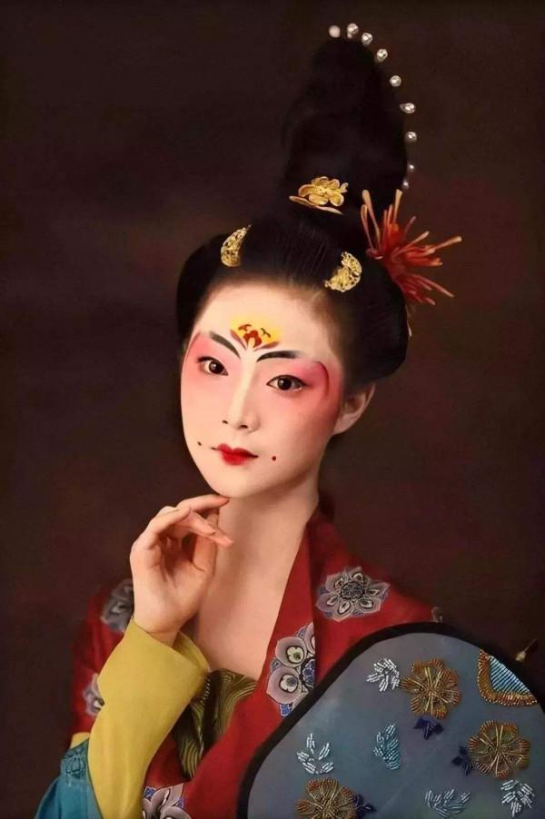 驚呆了我的大唐美人！到底有多少美妝造型