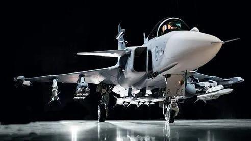 巴西“鷹獅”：委內瑞拉的重負與對策