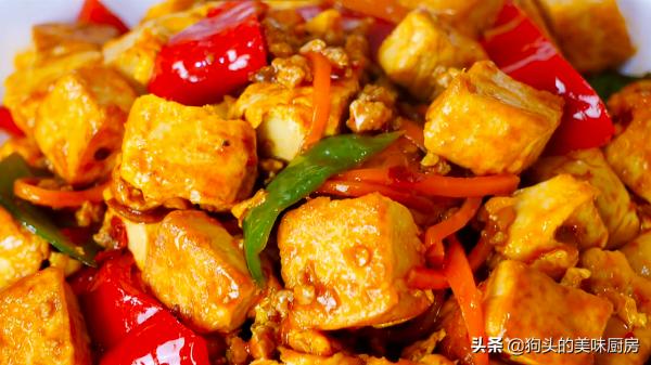 豆腐這樣做太好吃了，淋2個雞蛋，一週能吃3回，挑食的人都愛吃