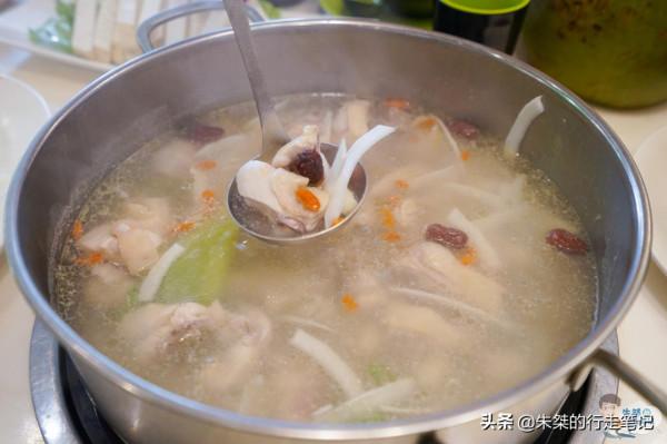 盤點幾道名揚天下的雞肉美食，每一道都大有來頭，看看你都吃過沒