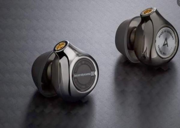 當年賣到7000多的謝蘭圖,如今只能打打幾百塊的國產動圈? 當年賣到7000多的謝蘭圖,如今只能打打幾百塊的國產動圈?