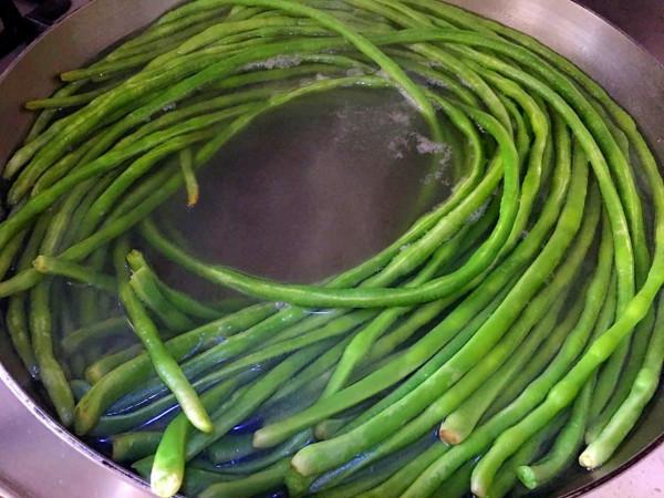 趁著陽光充足,這9種蔬菜可以多曬一些,留著冬天吃,燉肉特別香 趁著陽光充足,這9種蔬菜可以多曬一些,留著冬天吃,燉肉特別香