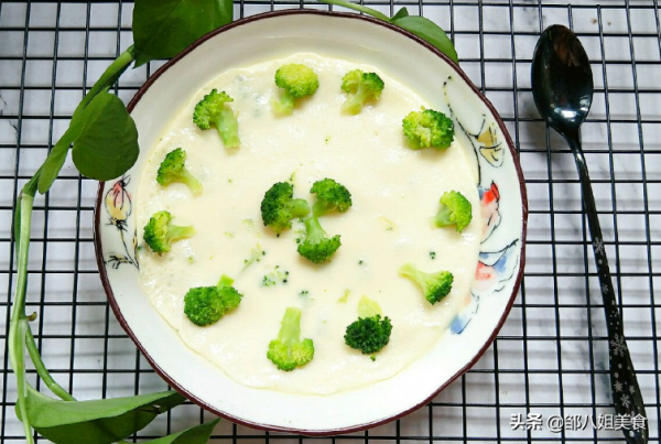 春天，多給孩子做這5道蒸菜，清淡少油，孩子吃得香長個兒快